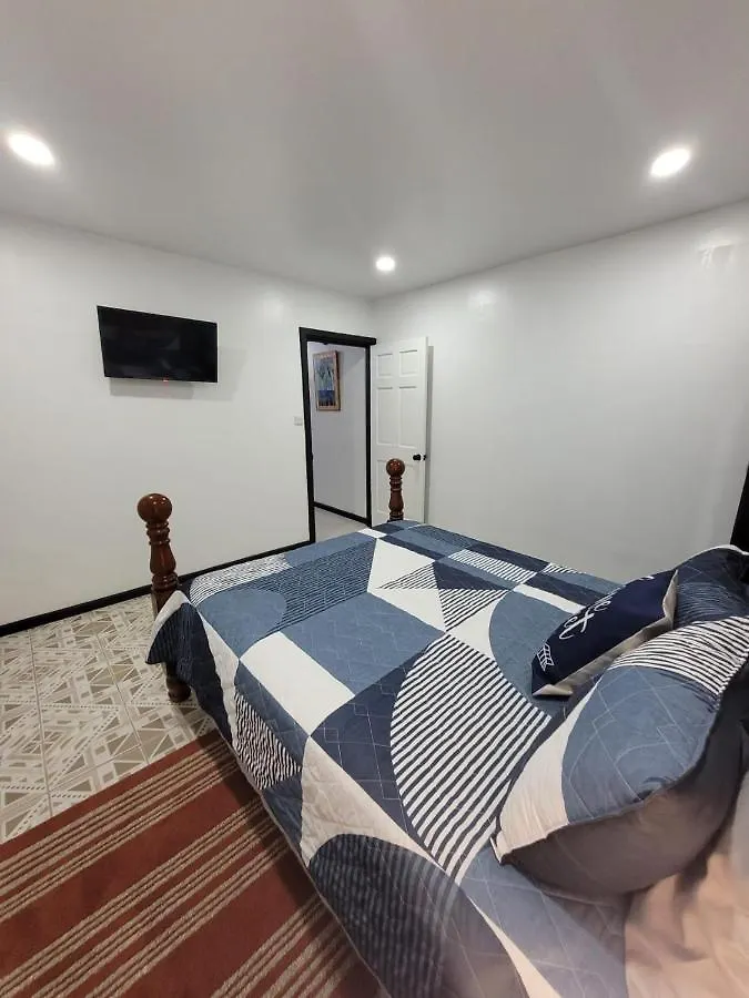 Chalet Belizomi Tropical Villa #1 Gros Islet 0*,  Saint Lucia